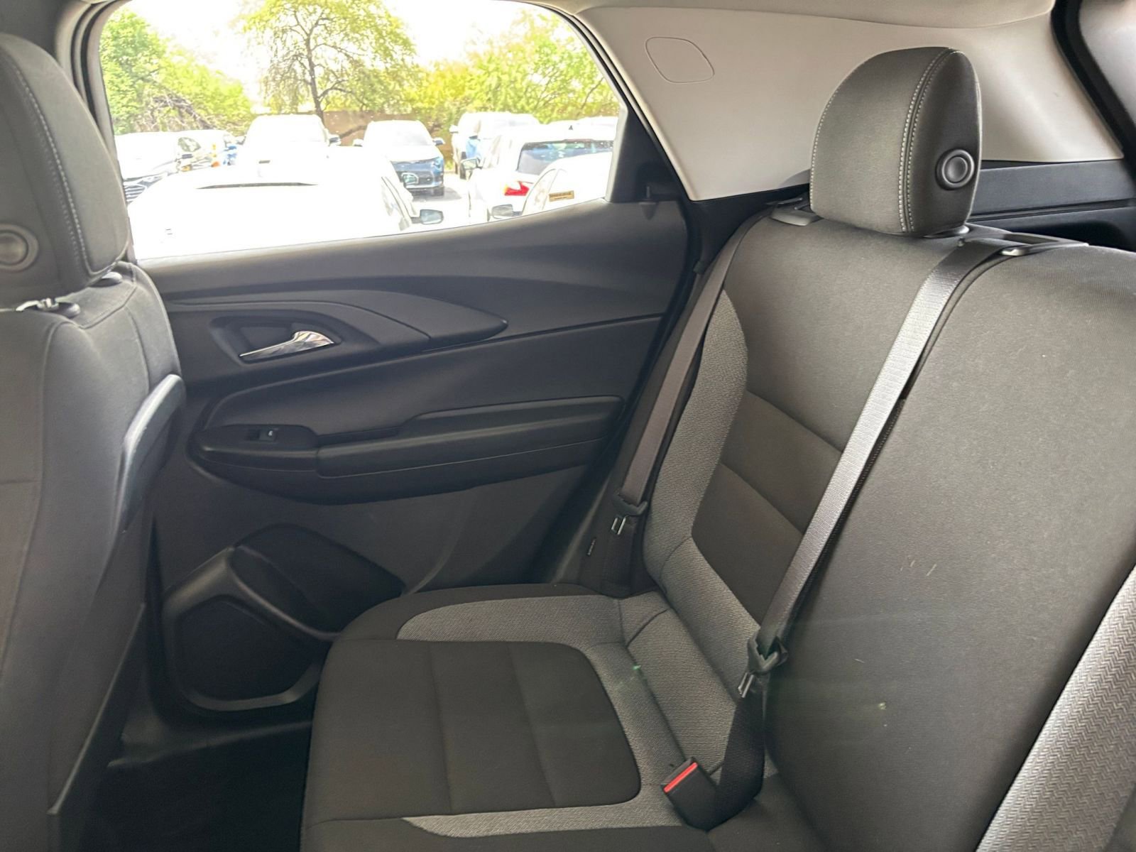 Used 2025 Chevrolet TrailBlazer LT FWD image 38