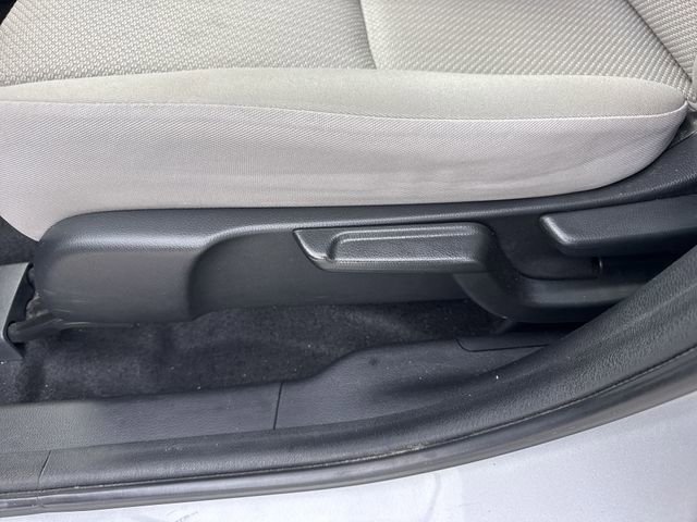 Used 2017 Honda HR-V LX image 12