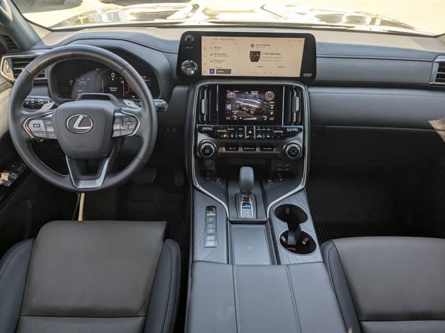 Used 2025 Lexus LX 700h Overtrail w/ Accessory Package (Z1) AWD/4WD image 17