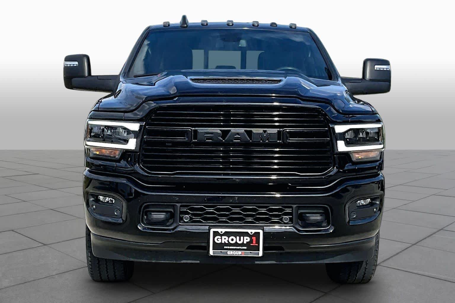 Used 2024 RAM 2500 Laramie w/ Night Edition AWD/4WD image 4
