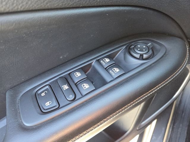 Used 2018 Jeep Compass Sport image 7