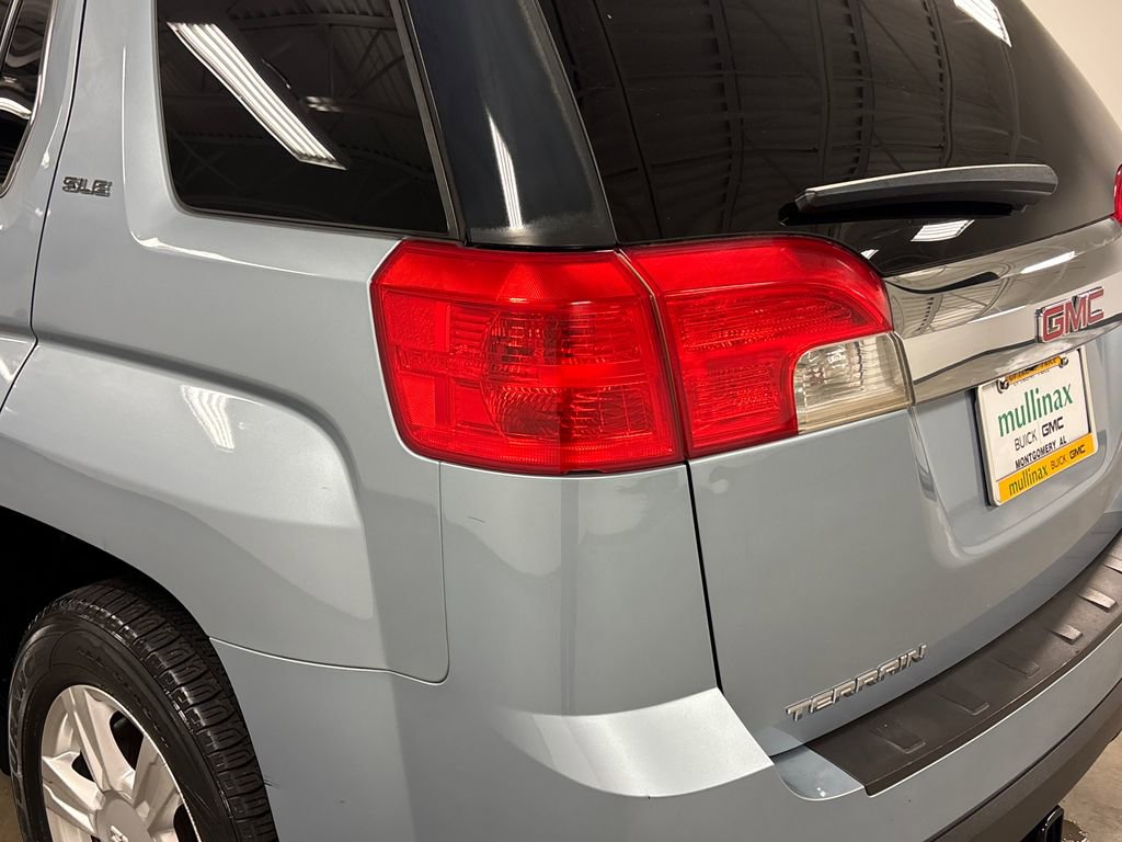 Used 2015 GMC Terrain SLE FWD image 15