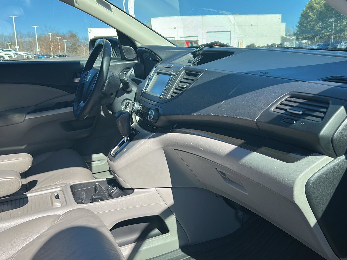 Used 2012 Honda CR-V EX-L image 18