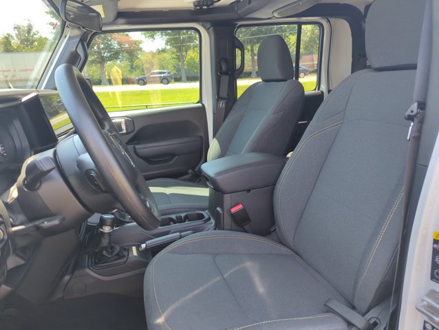Used 2024 Jeep Gladiator Sport AWD/4WD image 22