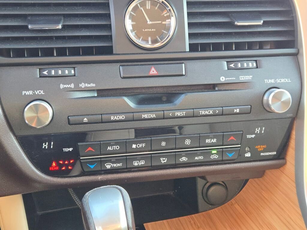 Used 2018 Lexus RX 350L FWD image 28