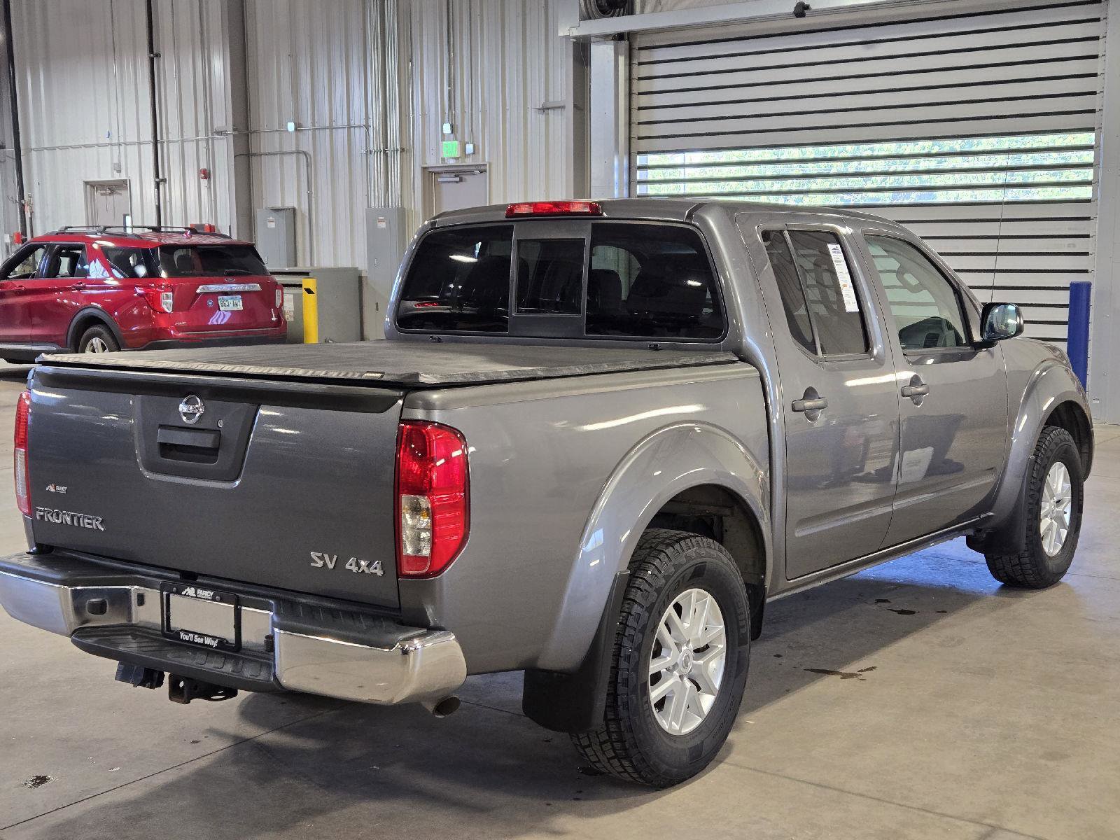 Used 2018 Nissan Frontier SV AWD/4WD image 4