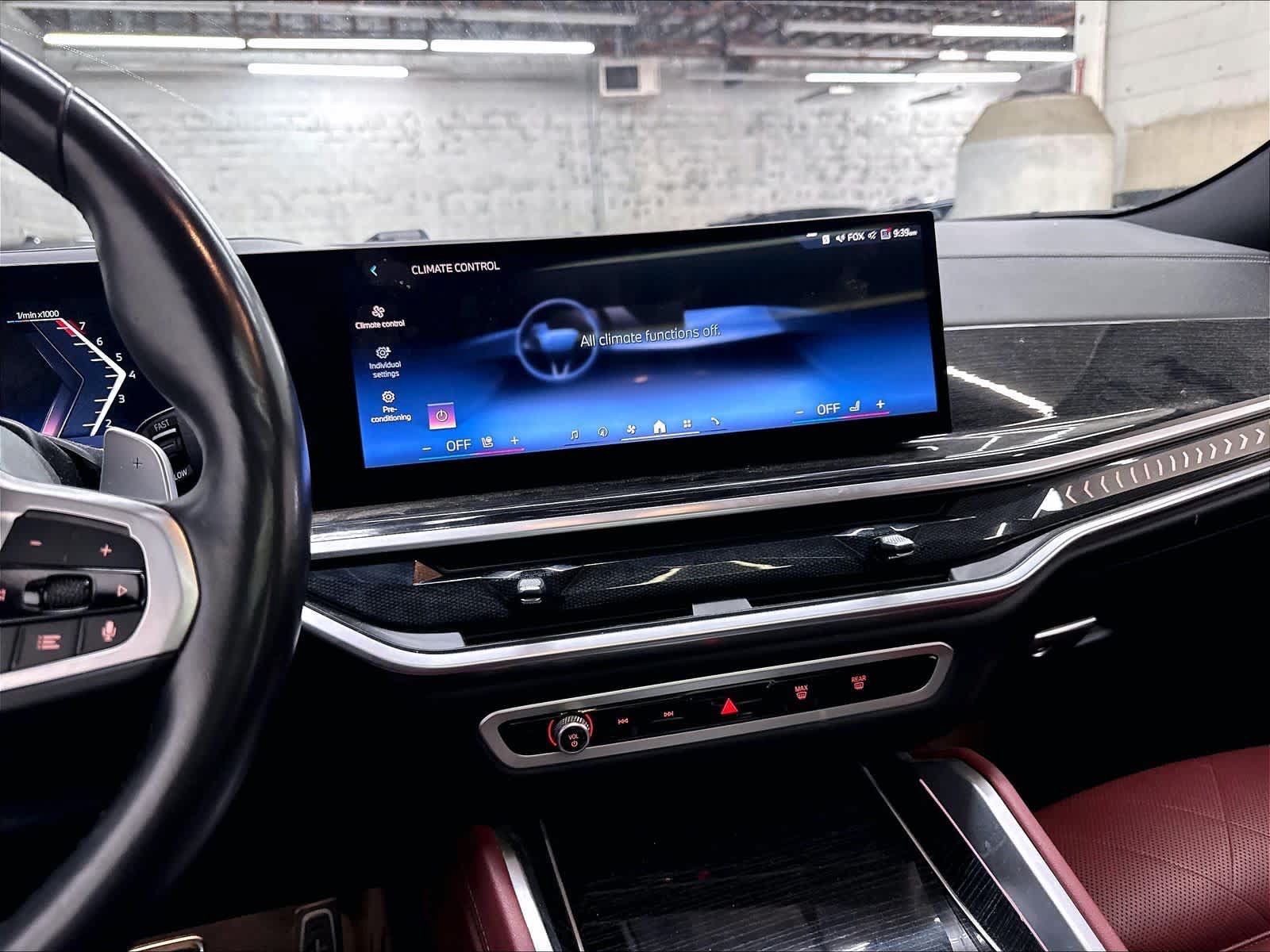 Used 2024 BMW X6 xDrive40i w/ Premium Package AWD/4WD image 9