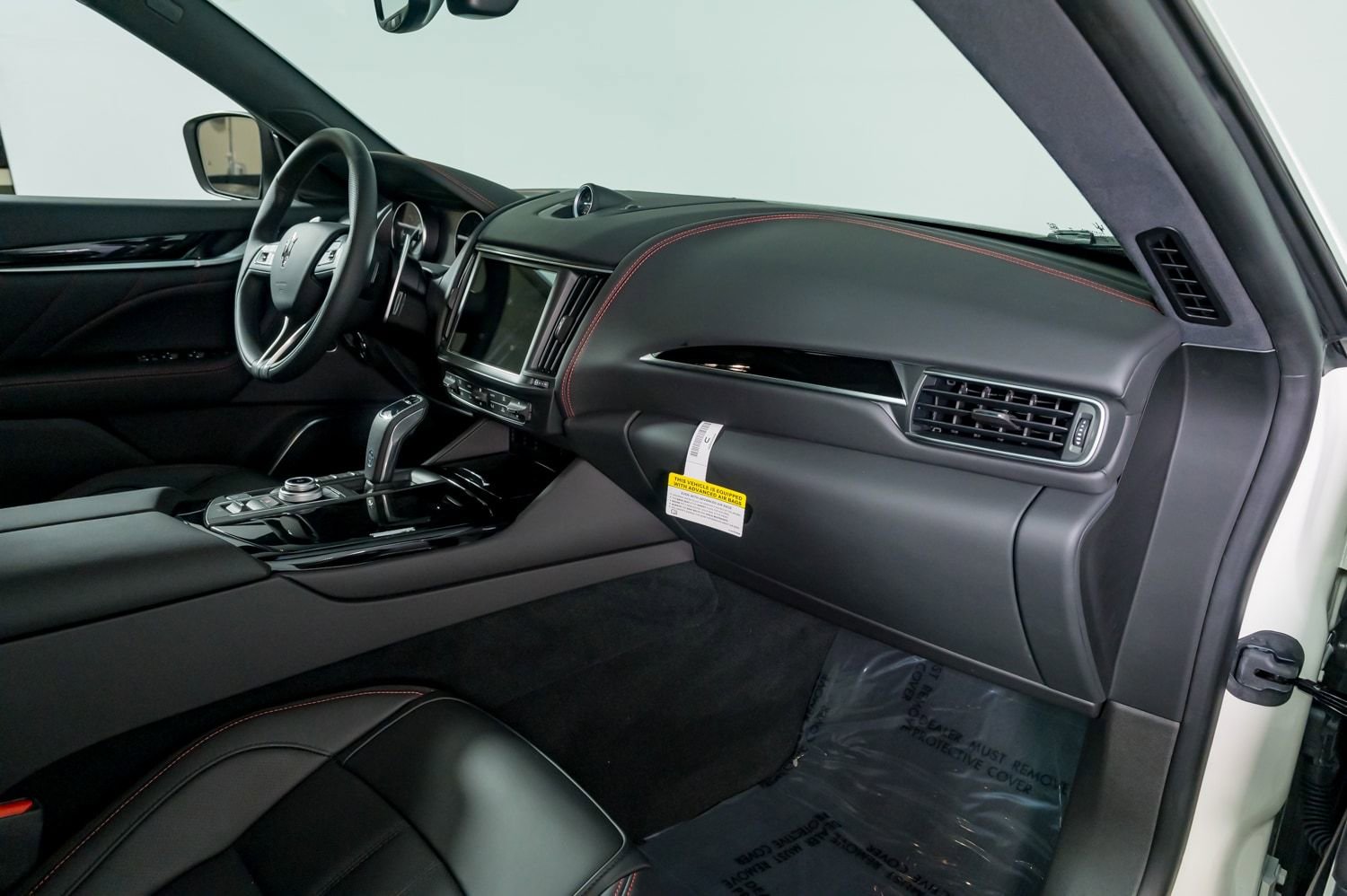 Used 2024 Maserati Levante Modena Ultima image 25