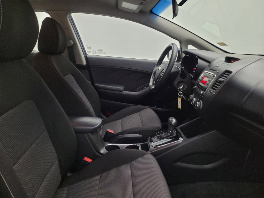 Used 2017 Kia Forte LX FWD image 21