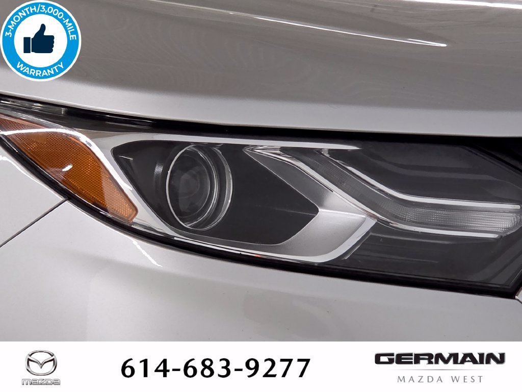 Used 2021 Chevrolet Equinox LT FWD image 16