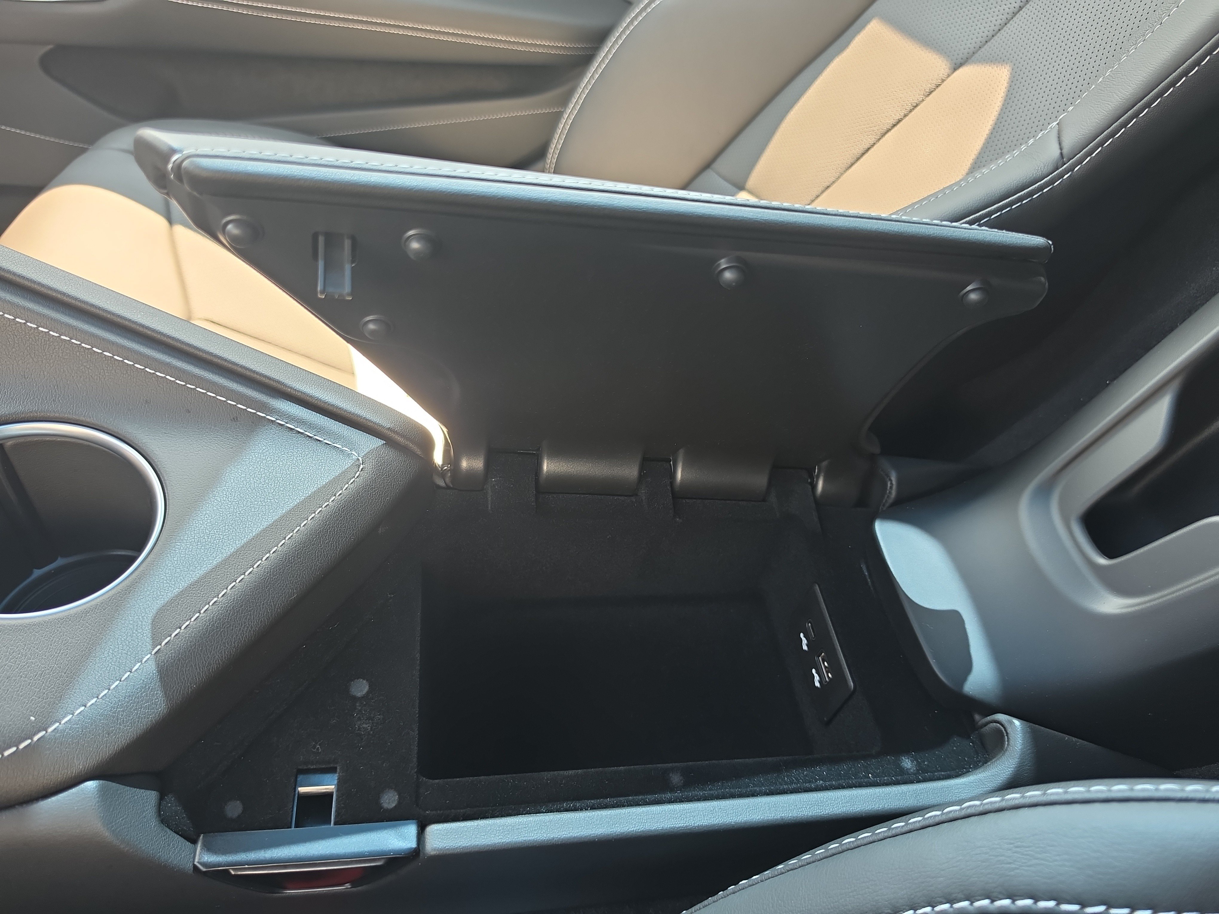 New 2027 Chevrolet Corvette Stingray Coupe RWD image 39