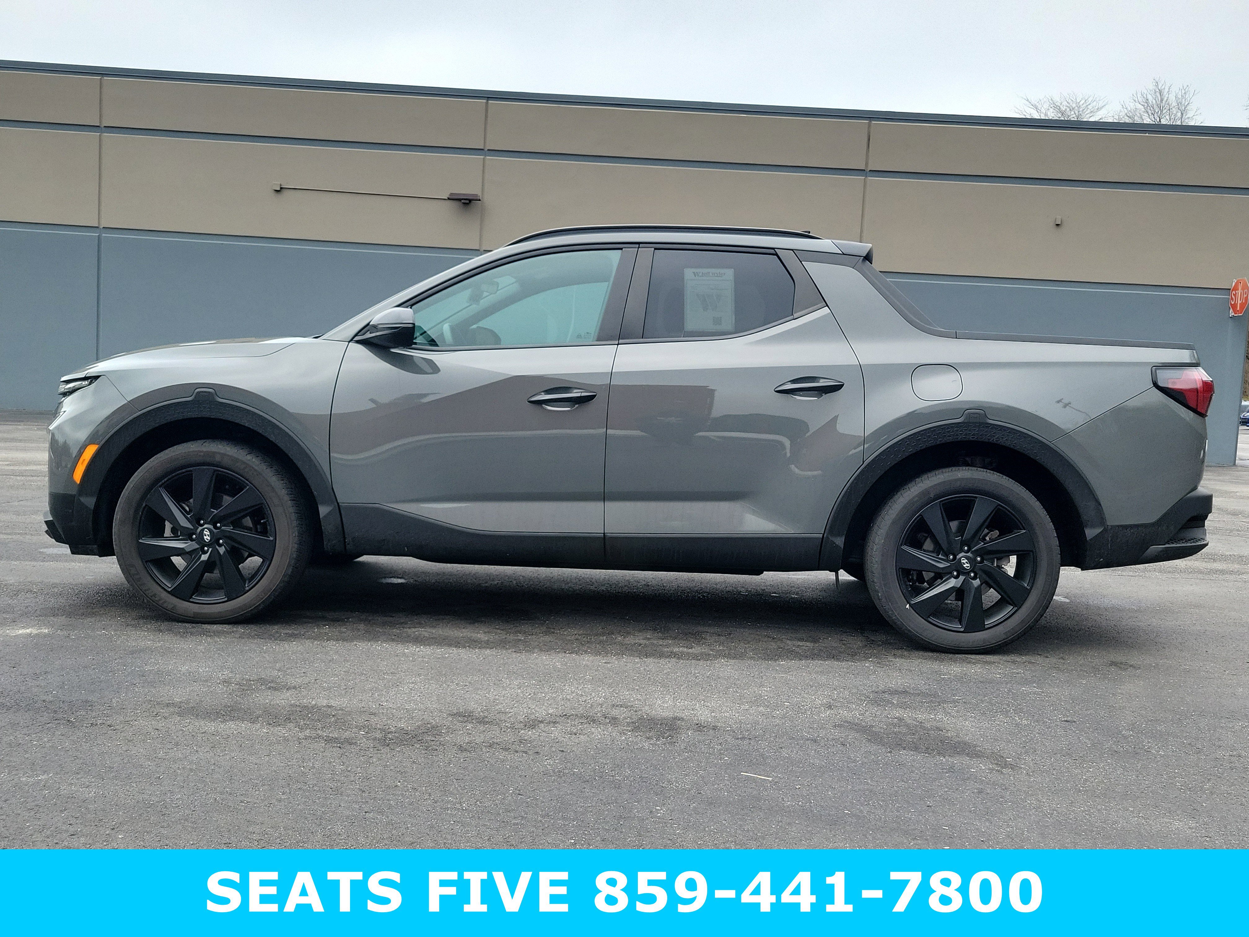 Used 2024 Hyundai Santa Cruz Night image 7