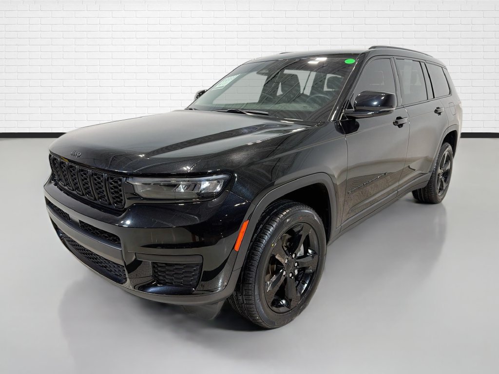 Used 2023 Jeep Grand Cherokee L Laredo AWD/4WD image 5
