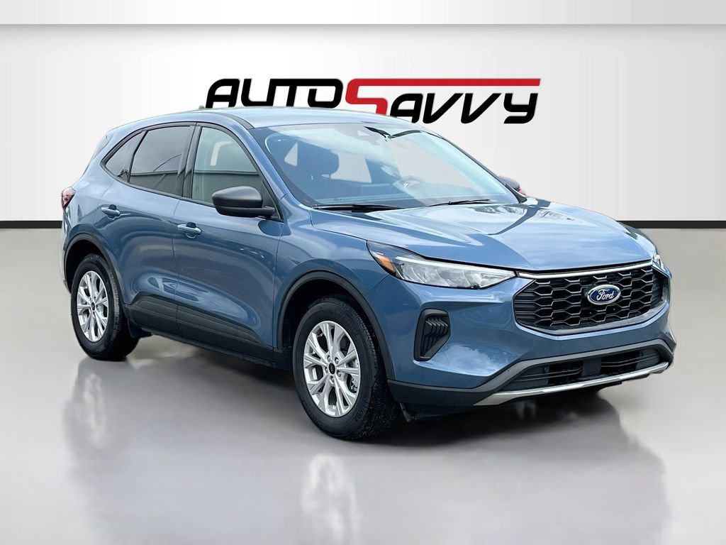 Used 2025 Ford Escape Active FWD image 1