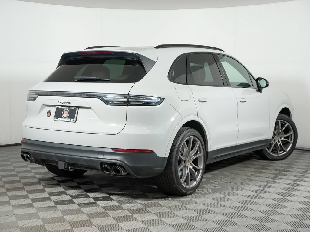 Certified 2023 Porsche Cayenne Platinum Edition AWD/4WD image 7