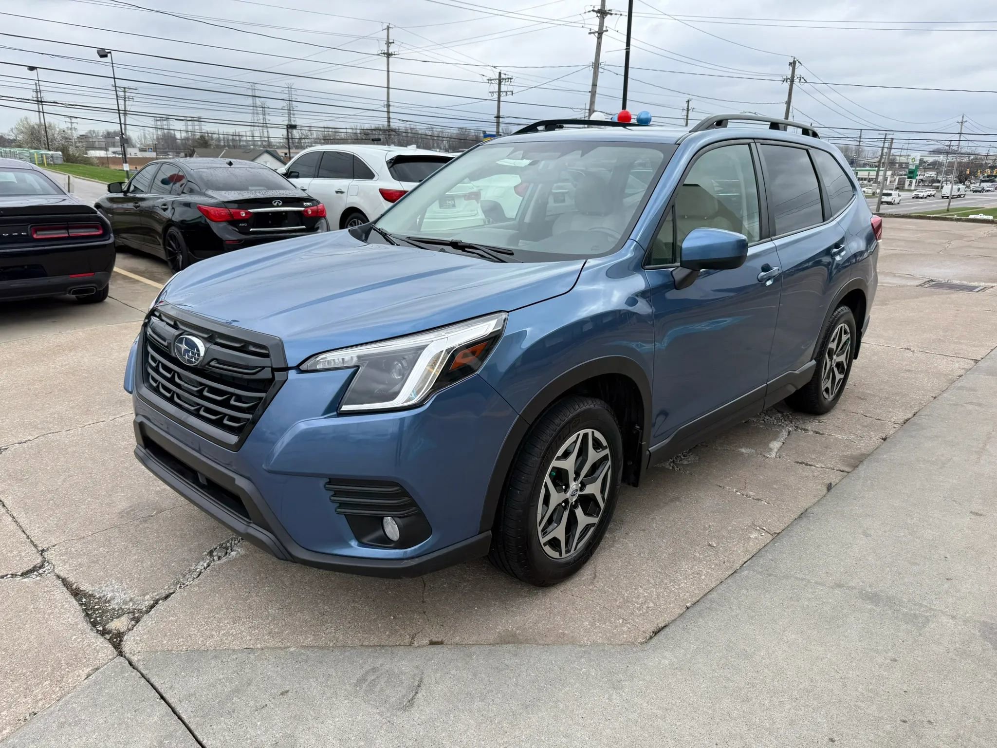 Used 2022 Subaru Forester Premium image 6