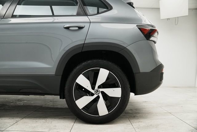 Used 2025 Volkswagen Taos S image 30