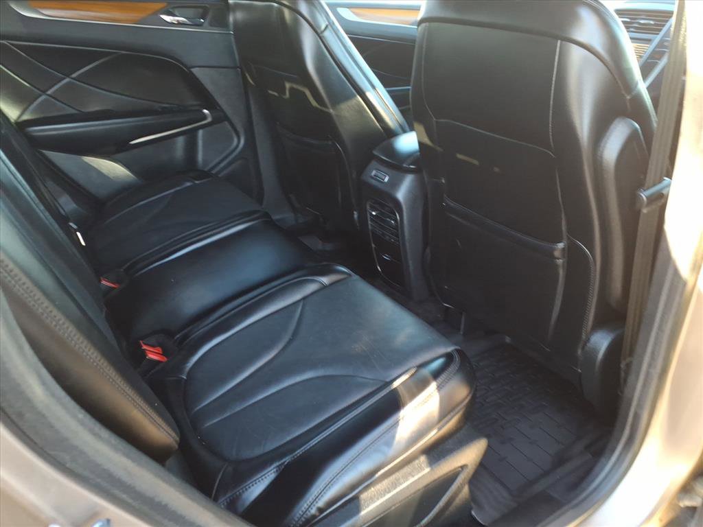 Used 2018 Lincoln MKC Reserve w/ Lincoln MKC Climate Package image 13