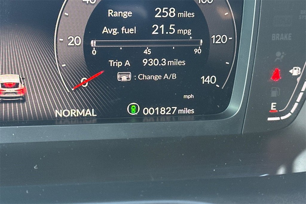 Certified 2025 Acura ADX A-Spec image 28