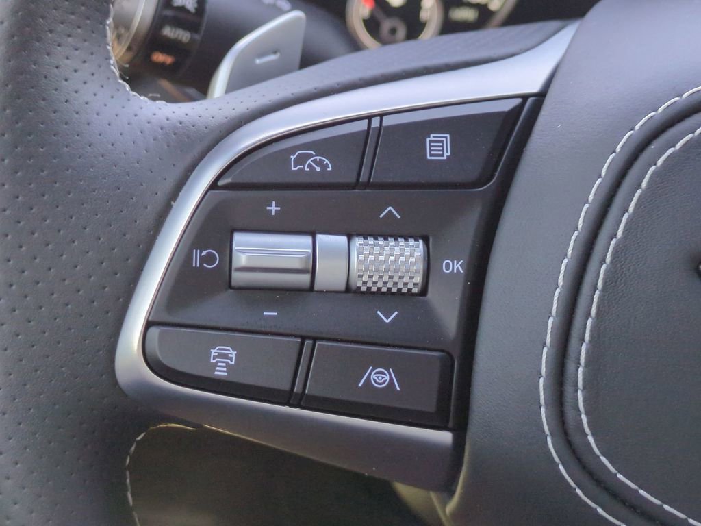 Used 2025 Genesis G70 3.3T Advanced w/ Sport Prestige Package image 26