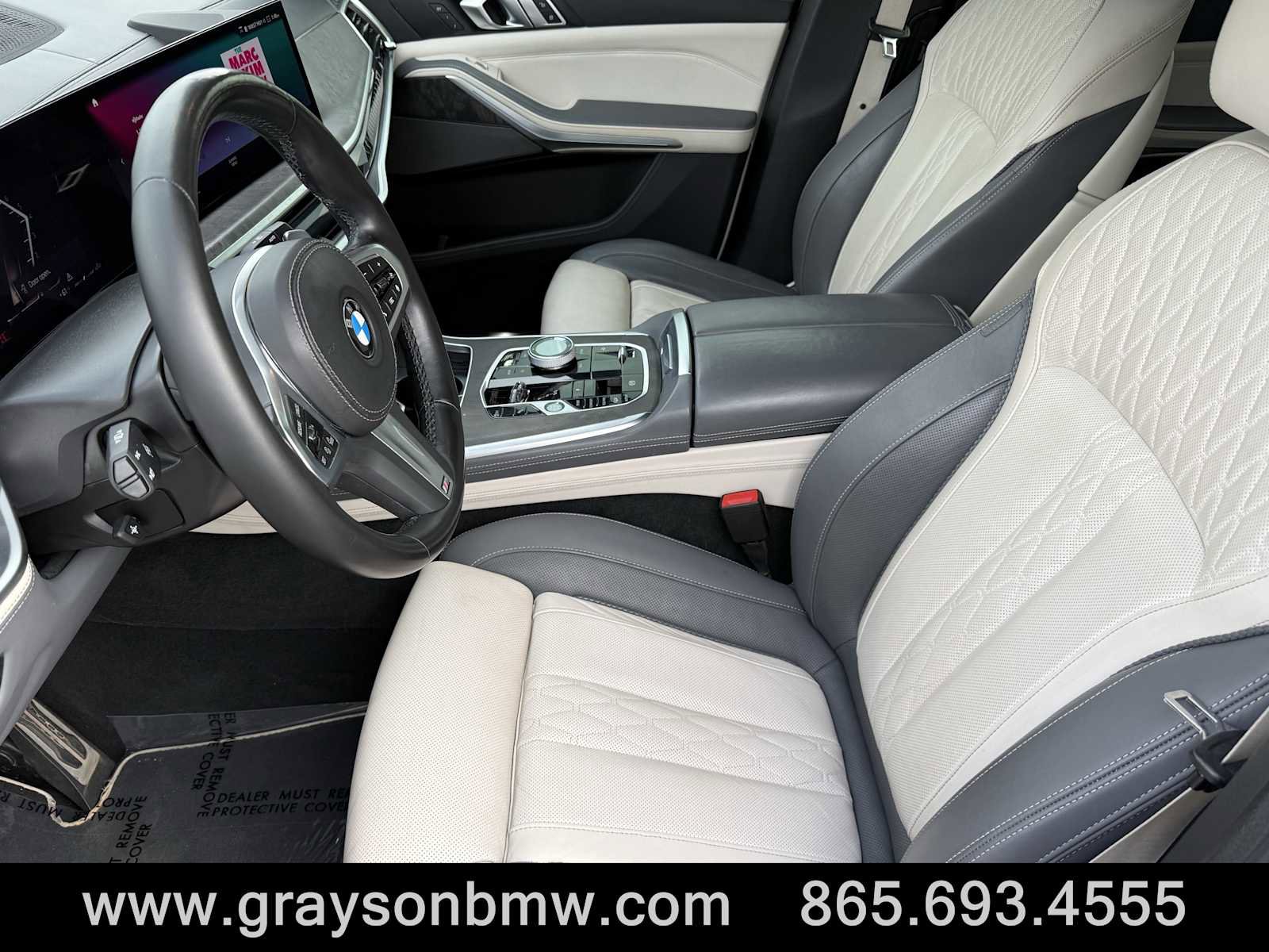 Used 2023 BMW X7 xDrive40i w/ Dynamic Handling Package image 10