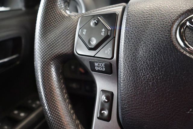 Used 2023 Toyota Tacoma TRD Sport AWD/4WD image 17
