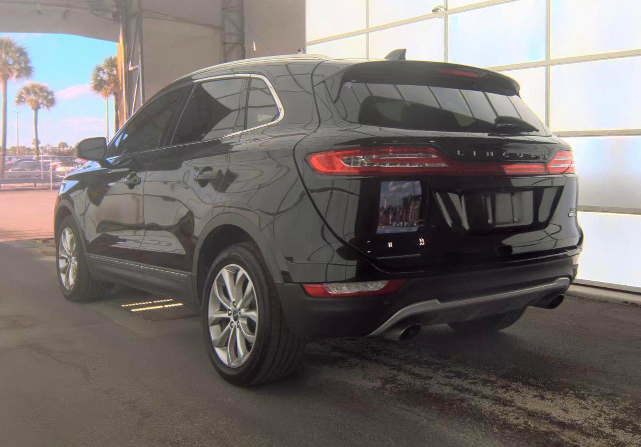 Used 2015 Lincoln MKC FWD w/ Equipment Group 101A Select image 8