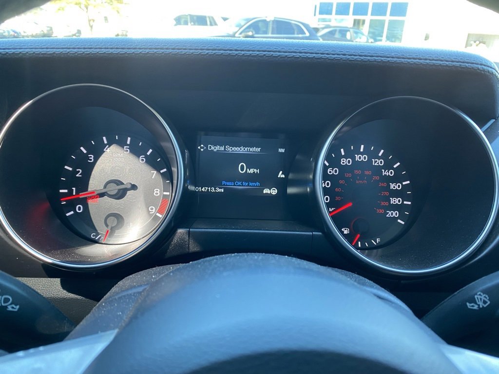 Used 2018 Ford Mustang Shelby GT350 w/ Convenience Package image 19