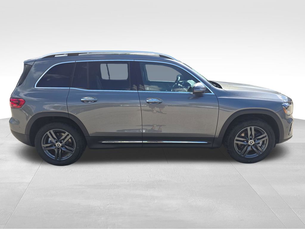 New 2026 Mercedes-Benz GLB 250 4MATIC image 6