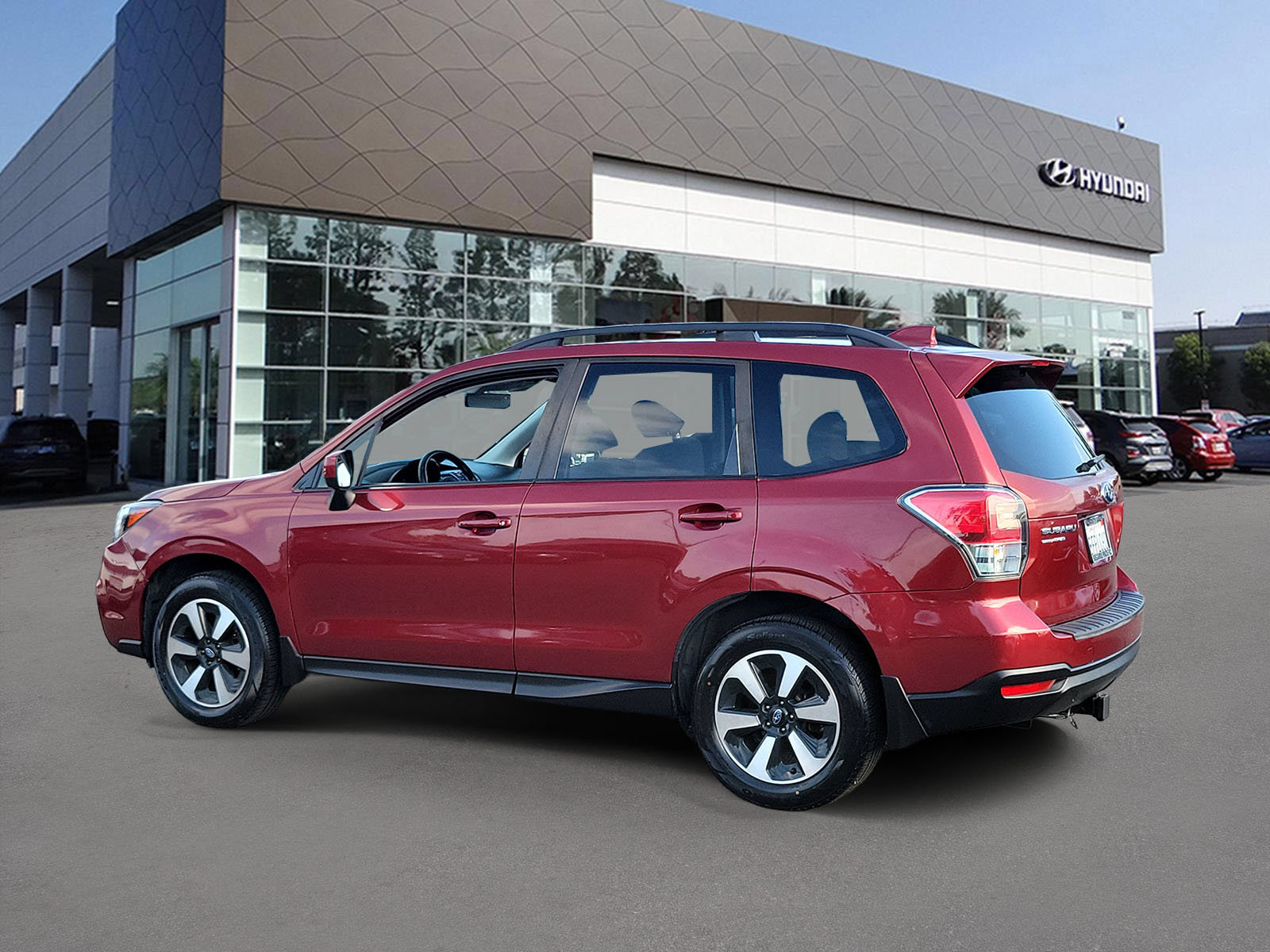 Used 2018 Subaru Forester 2.5i Premium AWD/4WD image 4