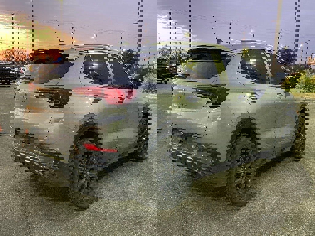 Used 2024 Buick Encore GX Sport Touring w/ Experience Buick Package image 5