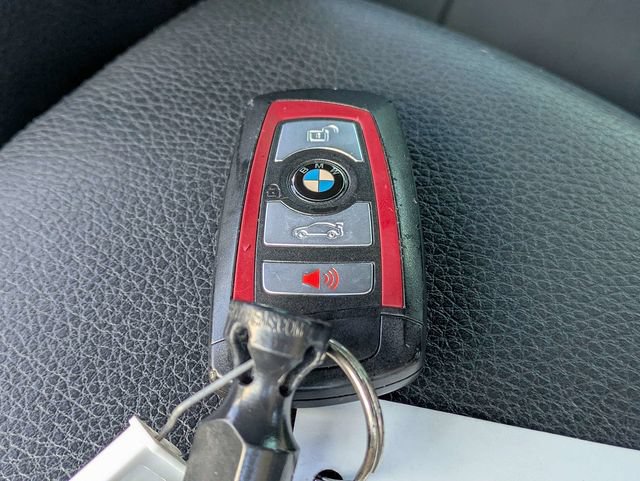 Used 2016 BMW 328i Sedan RWD image 31
