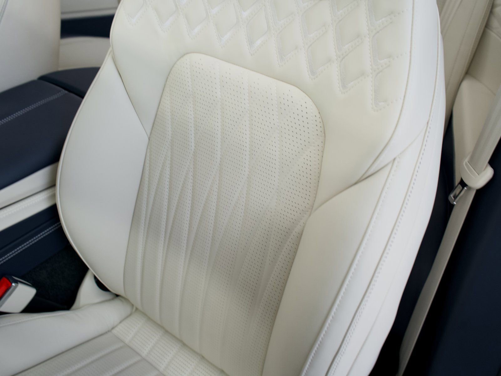 New 2026 Bentley Continental GTC image 26