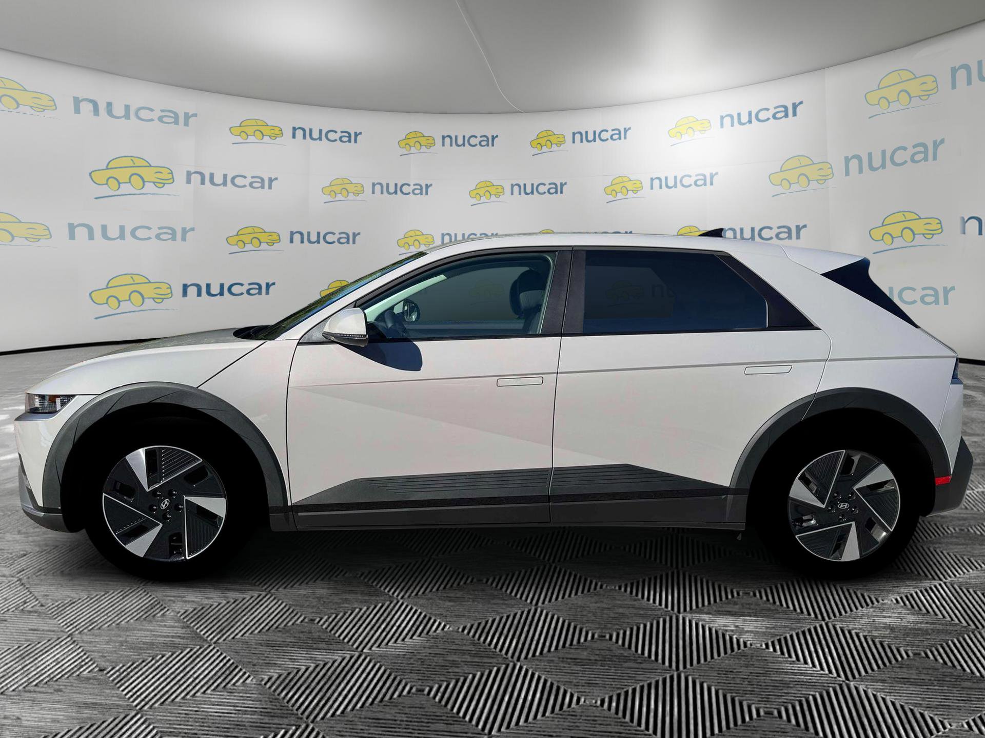 New 2026 Hyundai Ioniq 5 SEL AWD/4WD image 3