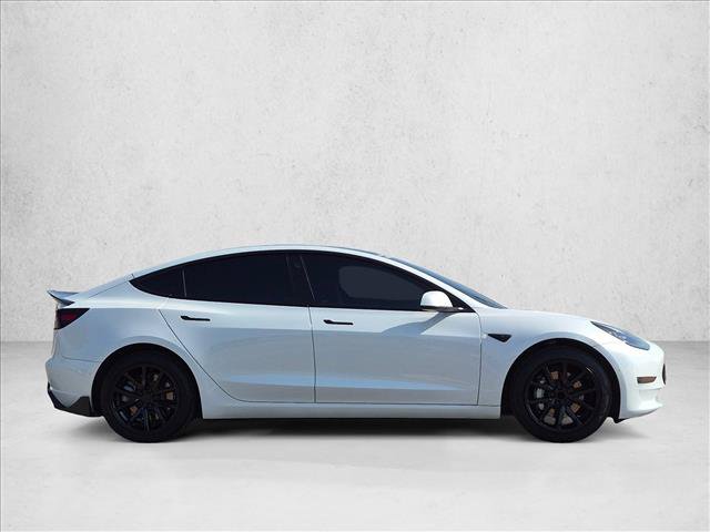 Used 2021 Tesla Model 3 Standard Range Plus RWD image 4