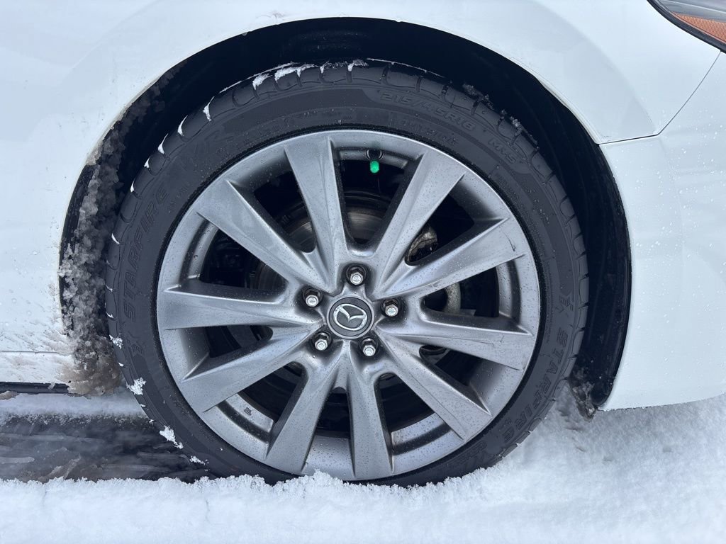 Used 2019 MAZDA MAZDA3 Sedan w/ Premium Package image 27