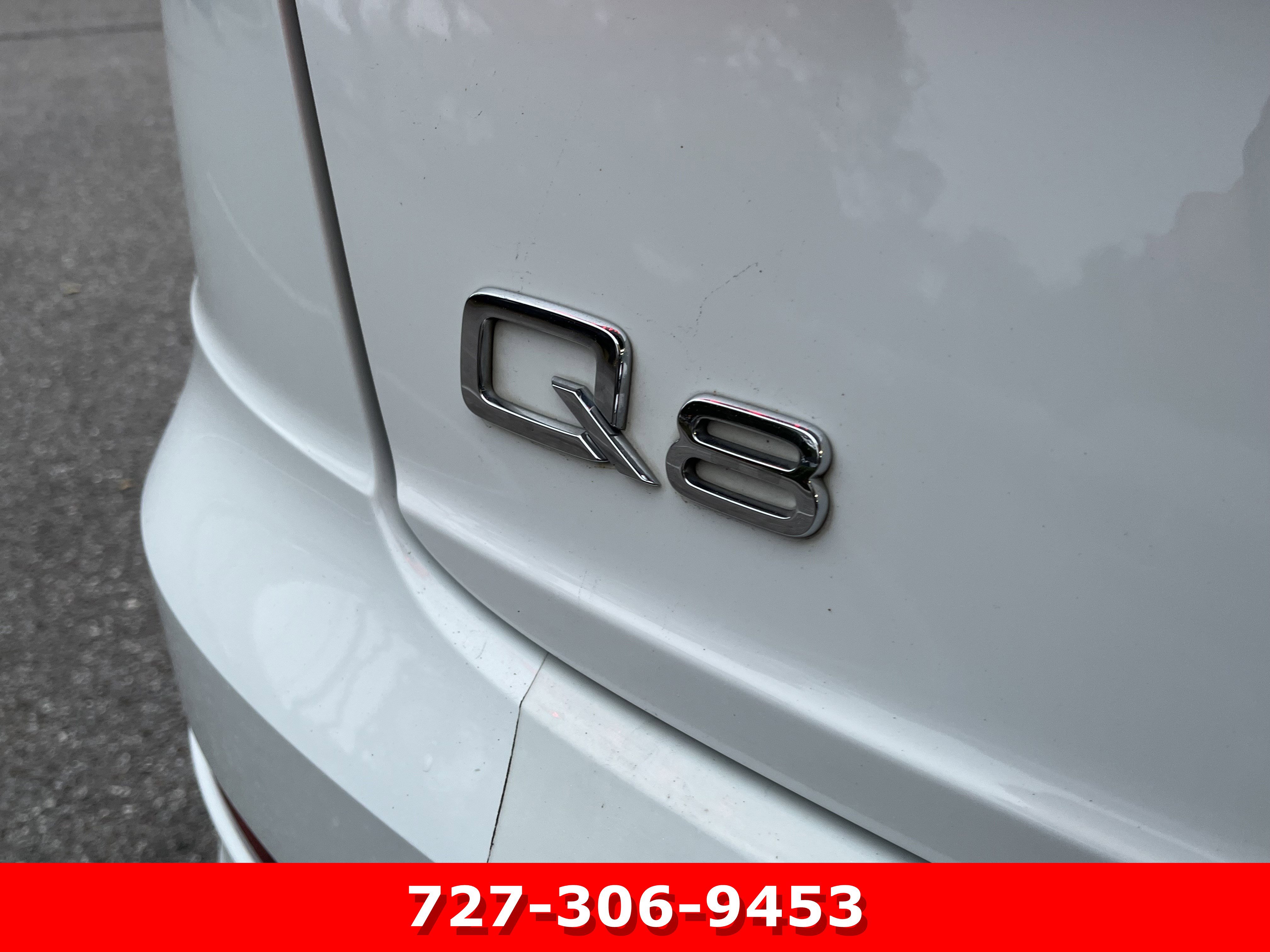 Used 2021 Audi Q8 Premium w/ Convenience Package AWD/4WD image 9