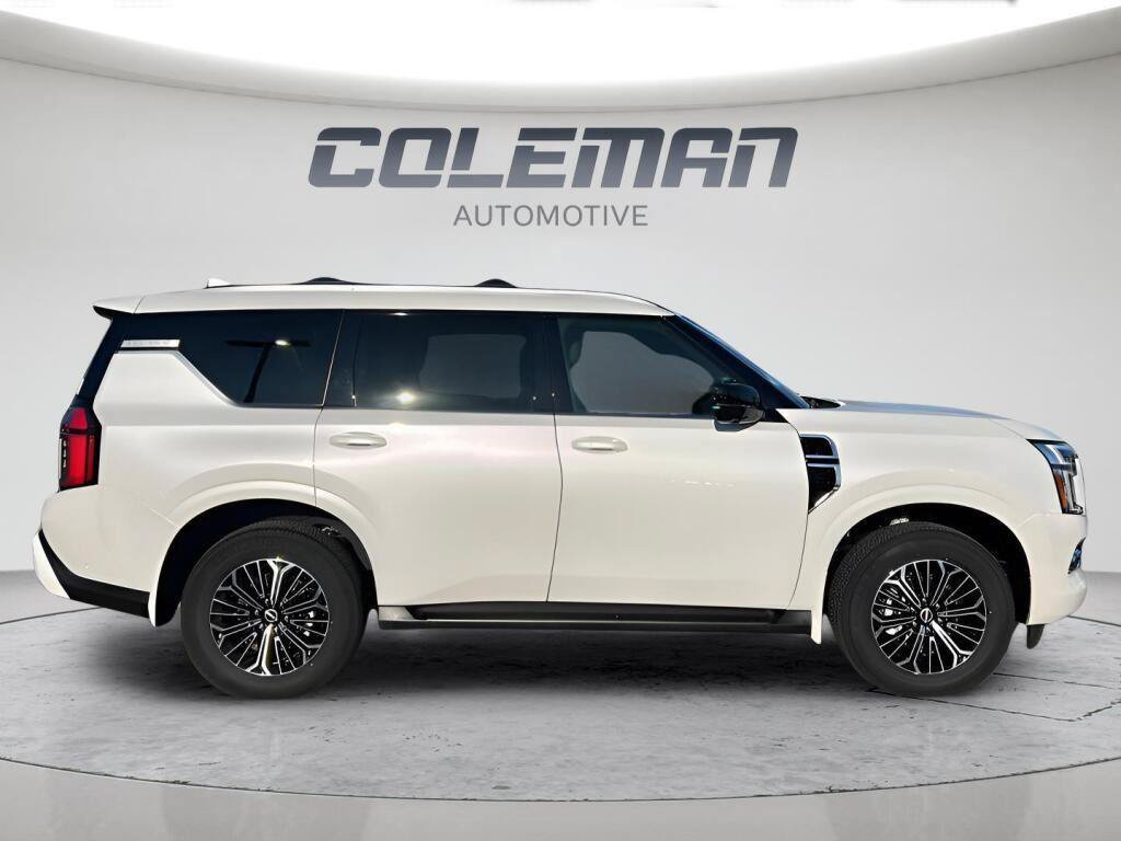 New 2026 Nissan Armada SL w/ Captain's Chari Seat Package AWD/4WD image 4