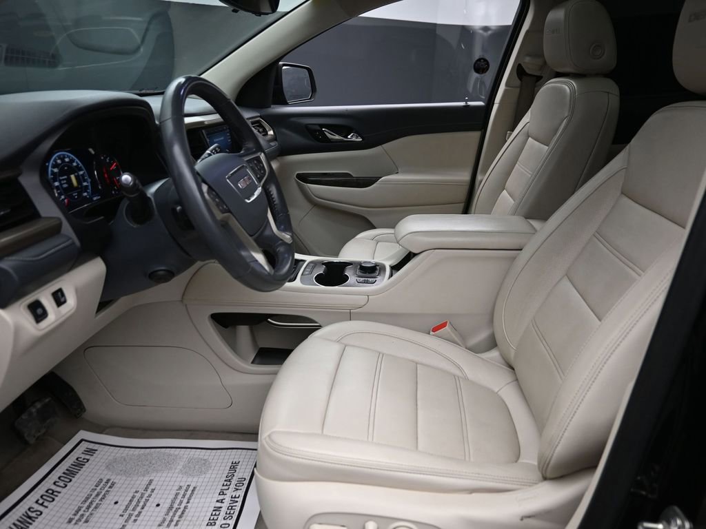 Used 2020 GMC Acadia Denali w/ Trailering Package image 15