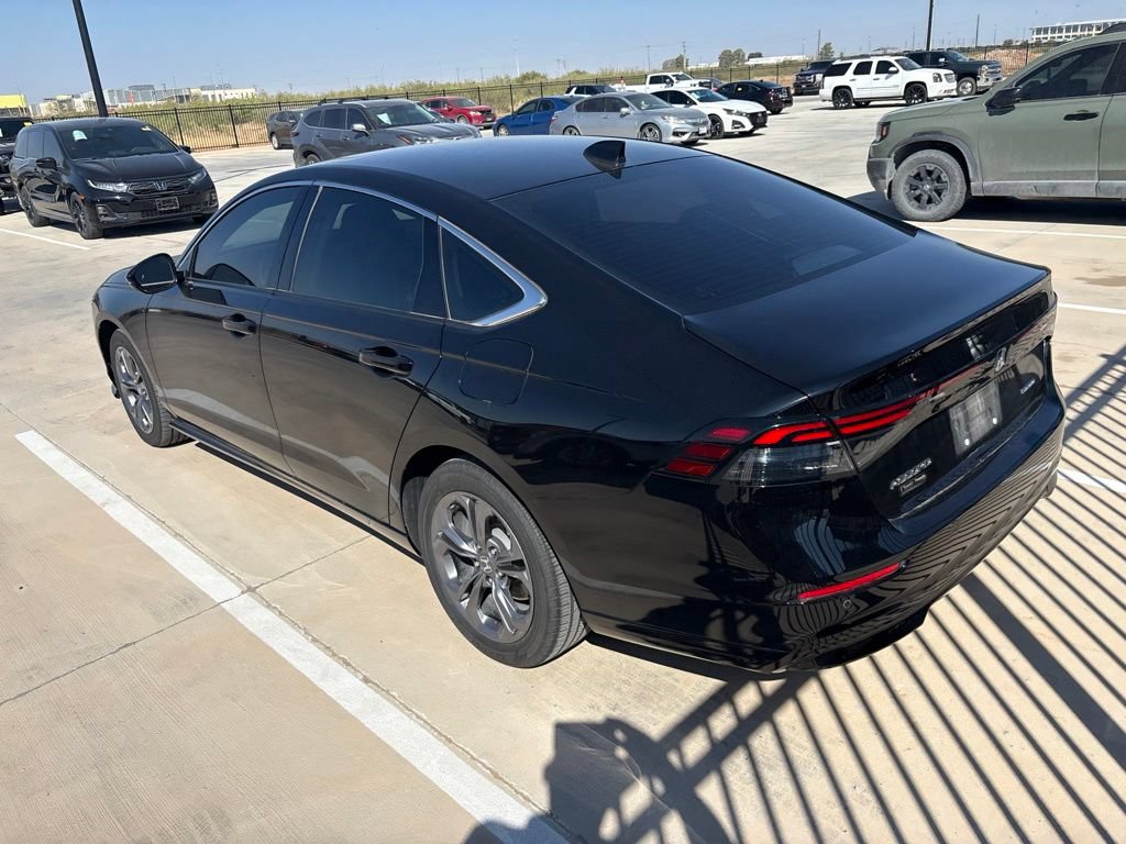 Used 2025 Honda Accord EX-L image 4