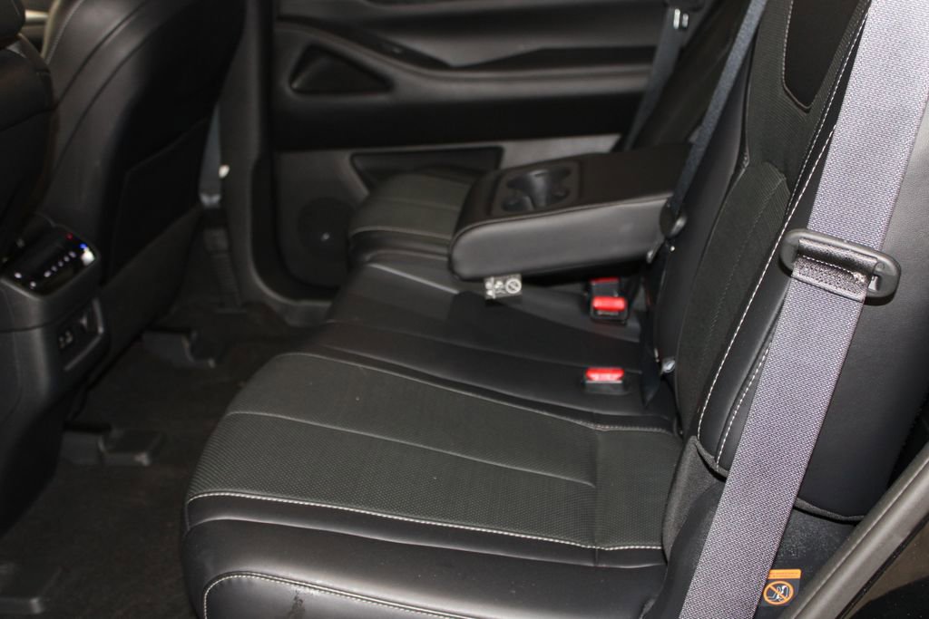 Used 2023 INFINITI QX60 Luxe w/ Cargo Package AWD/4WD image 35