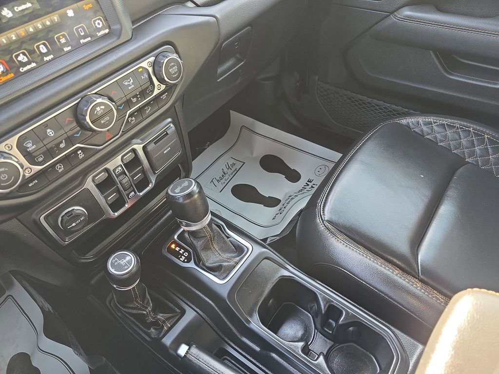 Used 2021 Jeep Wrangler Unlimited Sahara image 30
