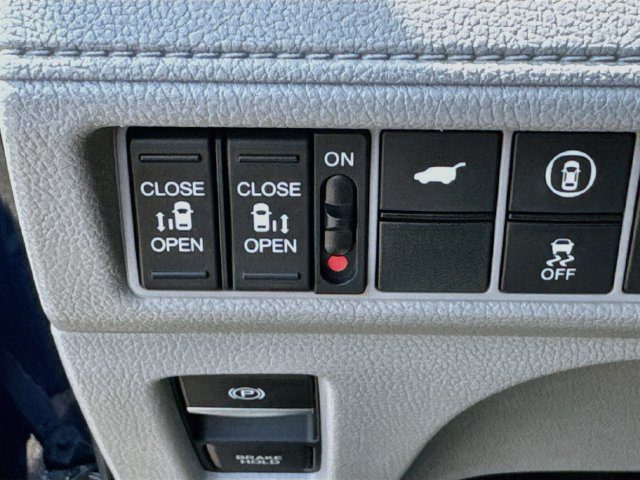 Certified 2024 Honda Odyssey EX-L image 9