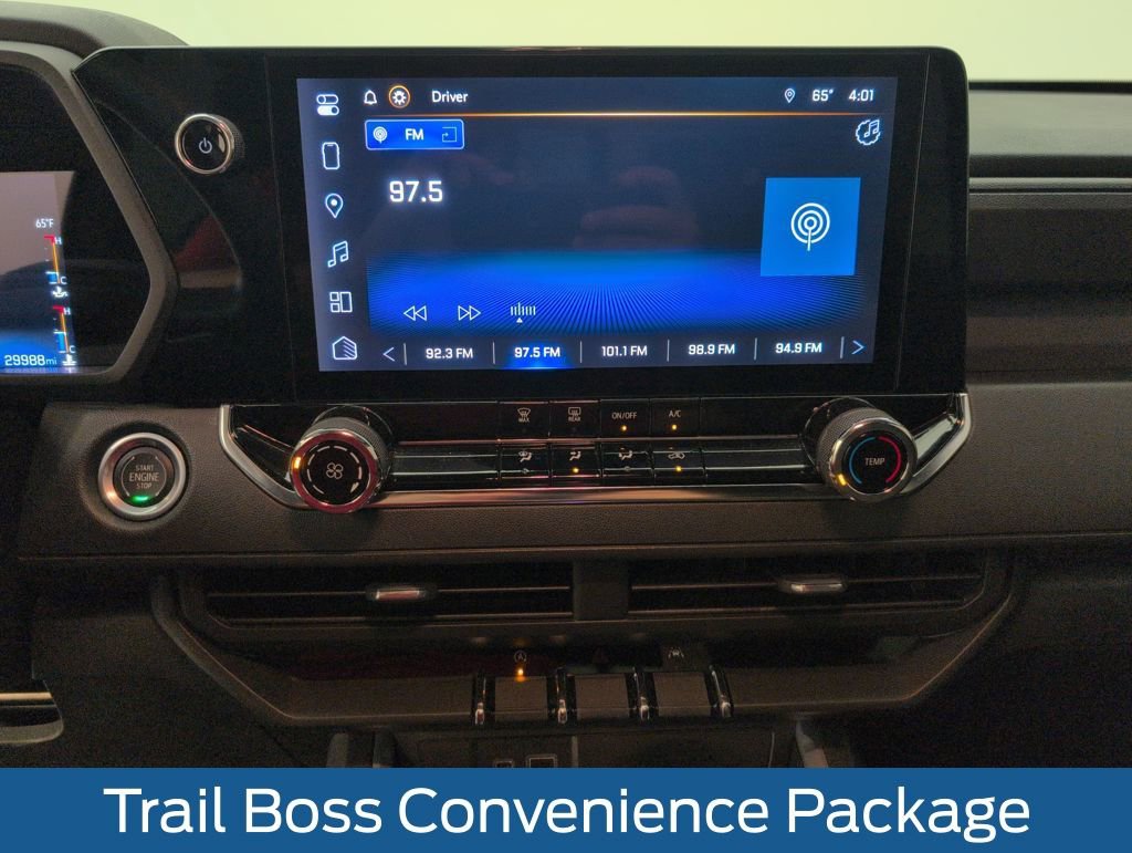 Used 2023 Chevrolet Colorado Trail Boss w/ Technology Package image 29