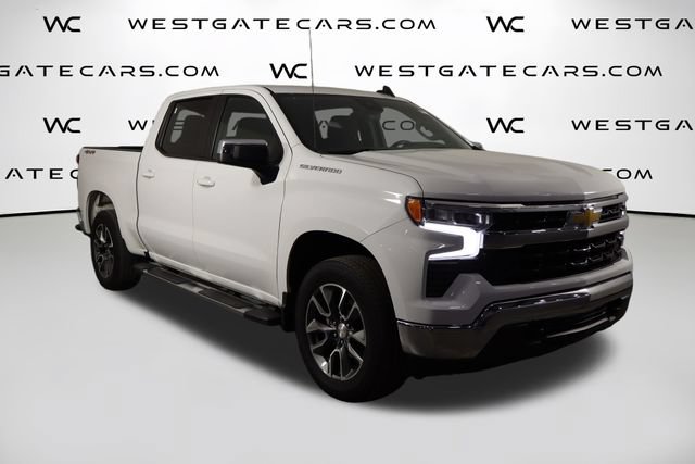 Used 2023 Chevrolet Silverado 1500 LT AWD/4WD image 40