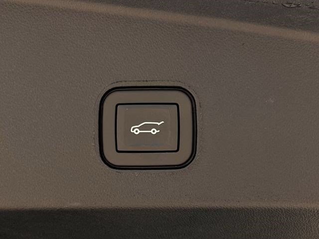 New 2026 Cadillac Lyriq Luxury w/ LPO, Floor Liner Package RWD image 24