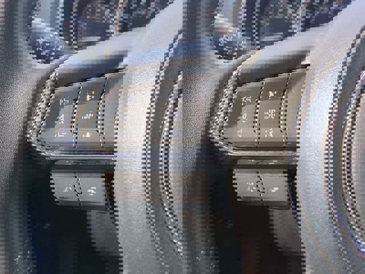 Used 2023 MAZDA CX-9 Touring Plus image 25