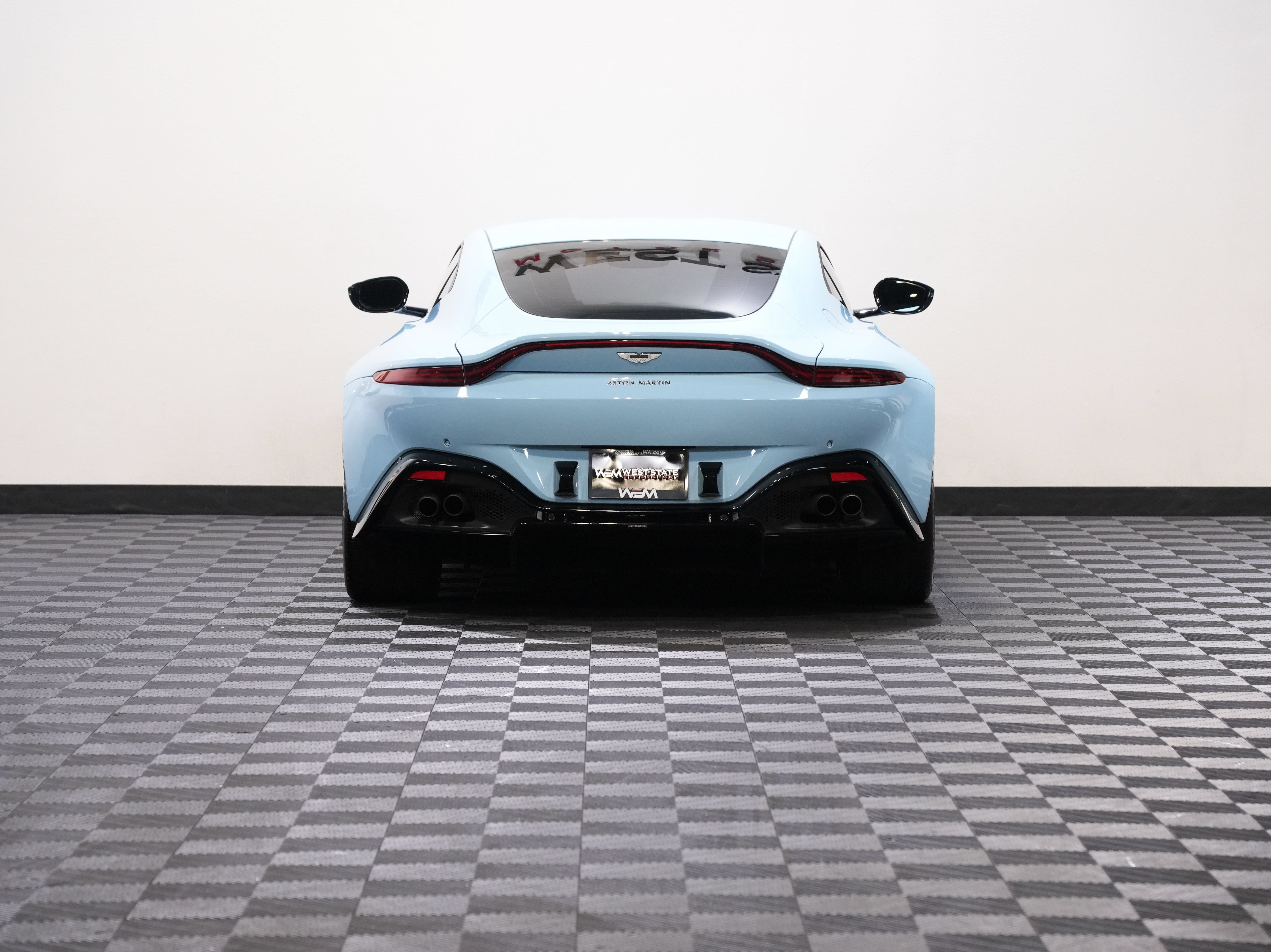 Used 2020 Aston Martin V8 Vantage Coupe RWD image 7