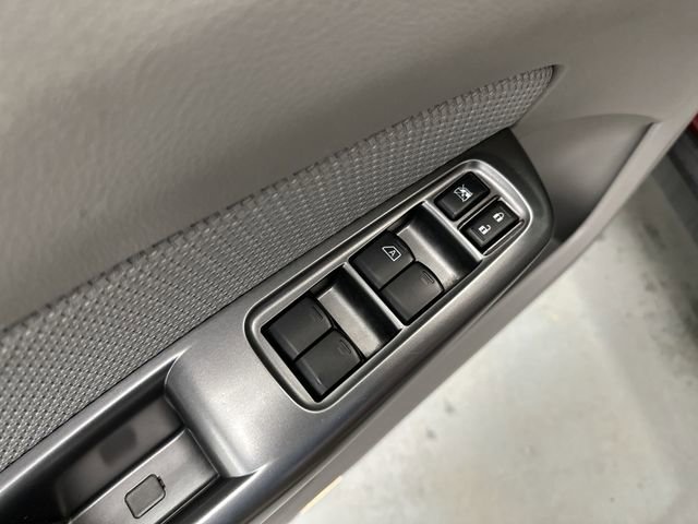 Used 2012 Subaru Forester 2.5X image 18