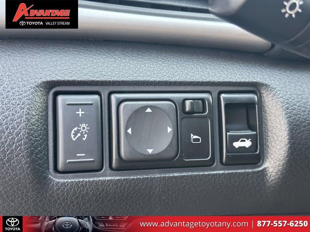 Used 2019 Nissan Sentra SV FWD image 23